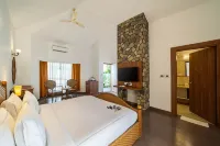 Country Inn Tarika Riverside Resort Jim Corbett فنادق في رامناغار