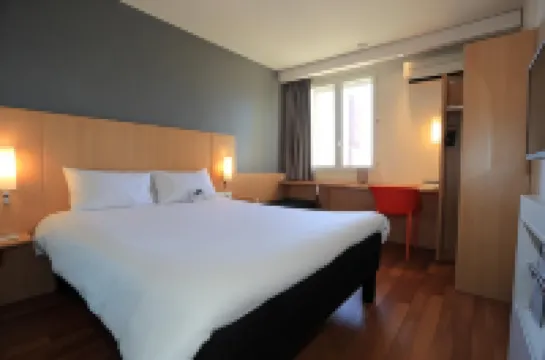 Ibis Aurillac