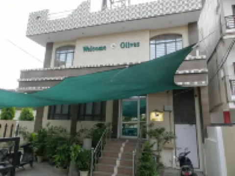 Welcome Olives Hotels near Duplex gamga sagar