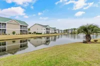 1st Floor: Pet-Friendly, No Cleaning Fee, 3BD-2BA Condo near Golf & Beaches! Hotels in Sunset Beach