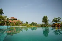 Oxy Valley Resort