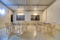 Hotel Padmavati Palace