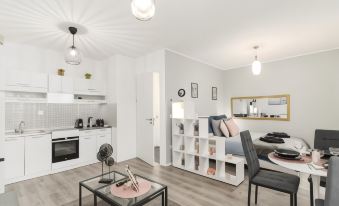 Sweet & Spicy - Brand new apartment with balcony