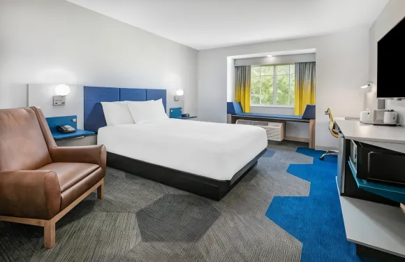 温德姆·貝克利麥客達套房酒店