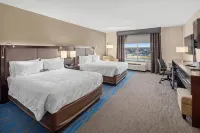 Holiday Inn Owensboro Riverfront Các khách sạn gần Owensboro Museum of Science and History