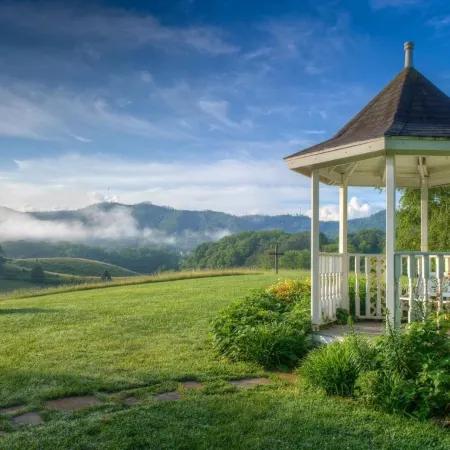 Blue Mountain Mist Country Inn