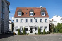 Wertschätzer III - Paulinenstr Hotel dekat Historische Altstadt