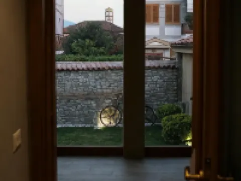 Villa Zoi A Stay to Remember Guesthouse in Elbasan Castle I Via Egnatia I Old Town Hotels in Elbasan