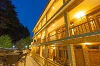 Hotel Holiday Home International - Vivaan Hospitality and Recreation Hotels in Old Manali