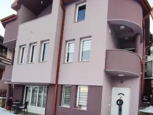 Papi Apartments