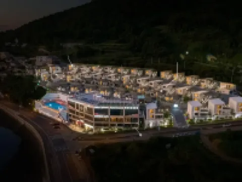 Arte Resort Spa & Pool Villa Hotels in Sacheon