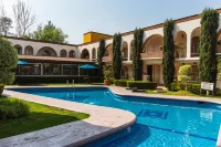 Hotel & Suites Villa del Sol - piscina