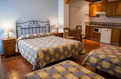 Pensión Mariola Hotels near Centro de Interpretacion Turistica Explora