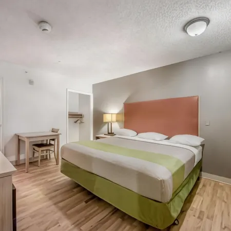 Motel 6 Corpus Christi, TX - North Отели в г. Корпас Кристи