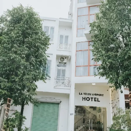 La Teisu Airport Hotel