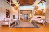 Swahili House Hotels in Tiwi