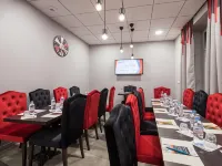Hotel Victoria Lyon Perrache Confluence Các khách sạn gần Bến thuyền Confluence