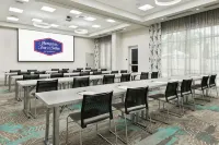 Hampton Inn & Suites Atlanta Buckhead Place