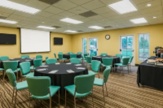 Larkspur Landing Extended Stay Suites St Louis Riverport