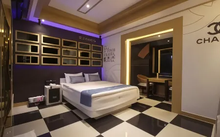 Jinju Gng Motel Отели в г. Чинджу