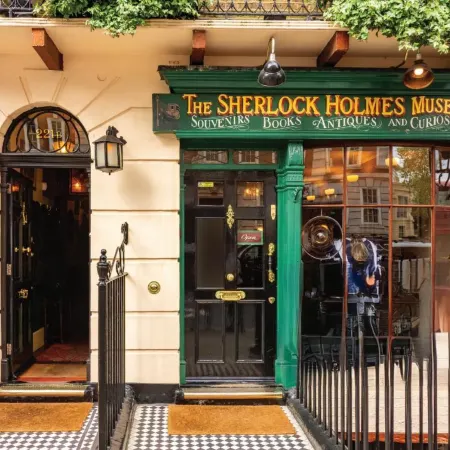 London Studios and Suites