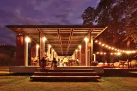 Little Moon Villa