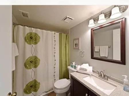 Shorewalk "A Little Piece of Paradise" close to beaches, golf, restaurants, IMG Отели в г. Брейдентон