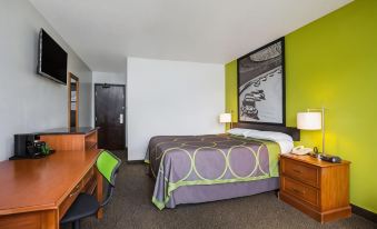 Super 8 by Wyndham Franklin
