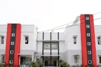 RedDoorz Plus Syariah at Polamas Andalas Hotel a 