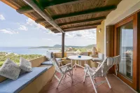 [porto Rotondo] Vista Incantevole sul Mare e Yacht