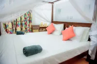 Villa White