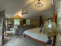 Maramba River Lodge - ที่มีสระว่ายน้ำ