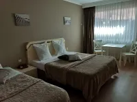 Hôtel la Côte d'Or Hotels in Viroinval