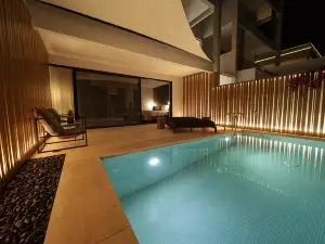 Azur Hotel
