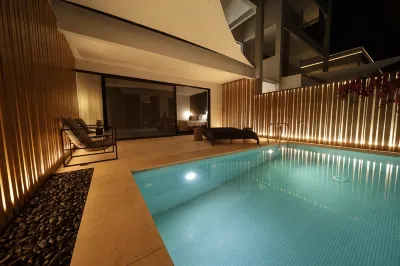 Azur Hotel Hotels in Vouliagmeni