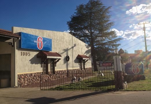 모텔 6 페이슨 객실