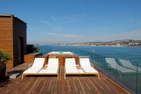 Hostellerie la Farandole