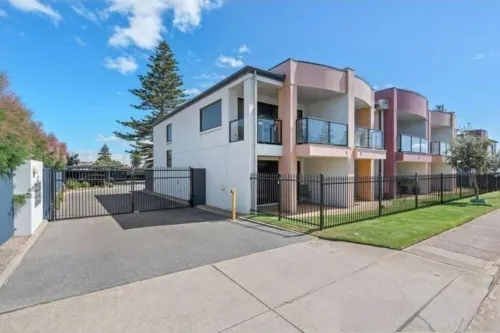 Moana Seaside Retreat