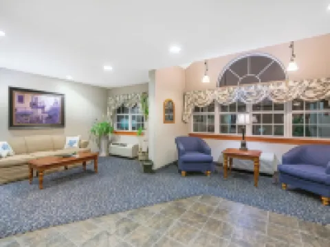 Microtel Inn & Suites by Wyndham Hazelton/Bruceton Mills Hotels in Preston County