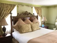 Admiral Farragut Inn
