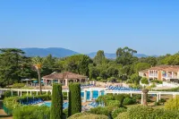 Résidence Pierre & Vacances les Parcs de Grimaud - プール