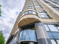 بي أبارت هوتل أمبيوريكس Hotels near ساحة أمبيوريكس