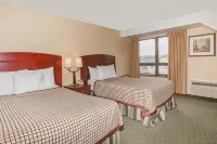 Days Inn by Wyndham Utica
