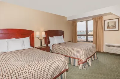 Days Inn by Wyndham Utica Hotels in Utica