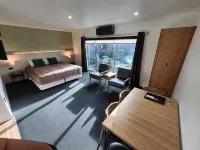 The Strand - 4-Star