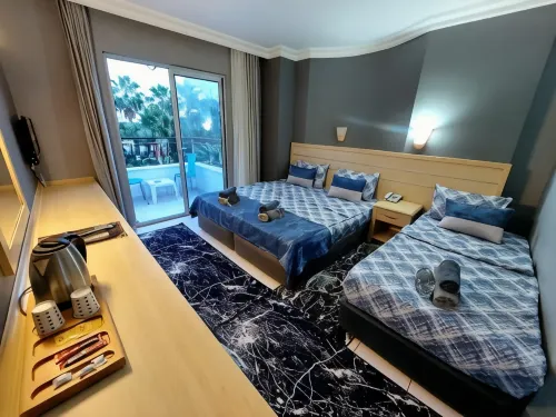 Summer Rose Hotel فنادق في مانافجات