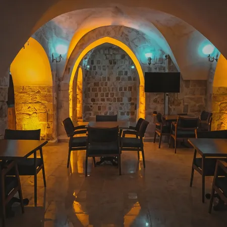 Kasr-i Divan Hotel