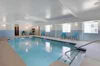 Comfort Inn & Suites Airport Convention Center