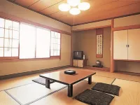 Tairyo-ya an Inn Owned by a Fisherman