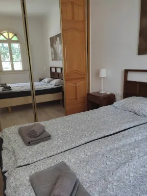 Charming 1 Bedroom Apartment in Puerto de Mogán Отели рядом с достопримечательностью «Playa de Mogan»